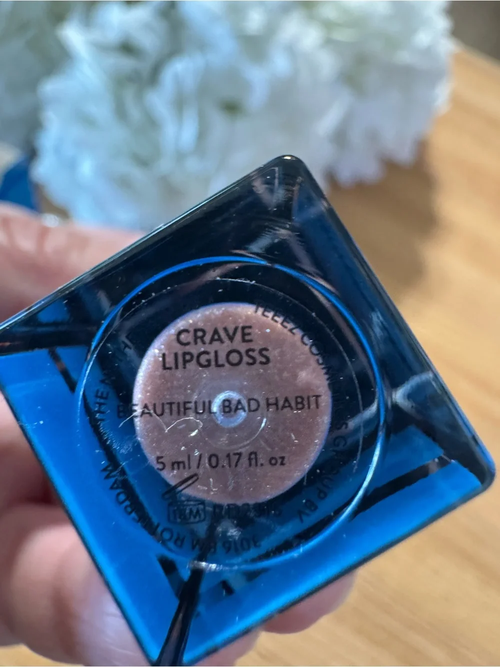 Teeez compact lipgloss